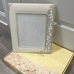 Lenox Picture Frame NWT!